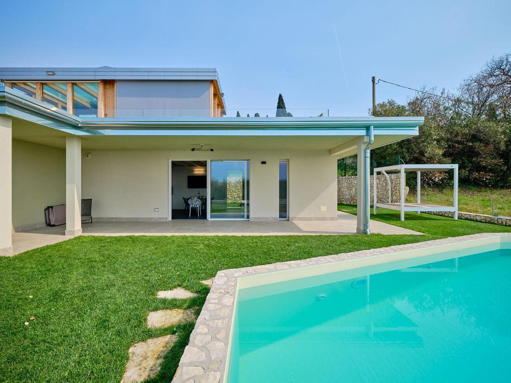 Villa Sunny Lake Suites Bardolino Exterior foto
