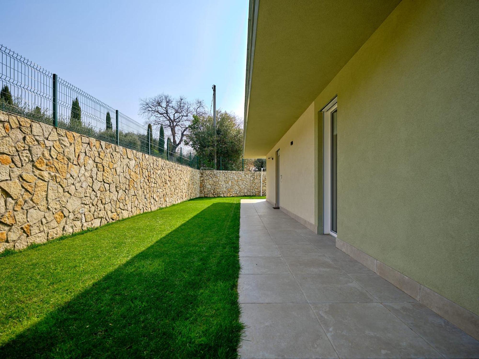 Villa Sunny Lake Suites Bardolino Exterior foto