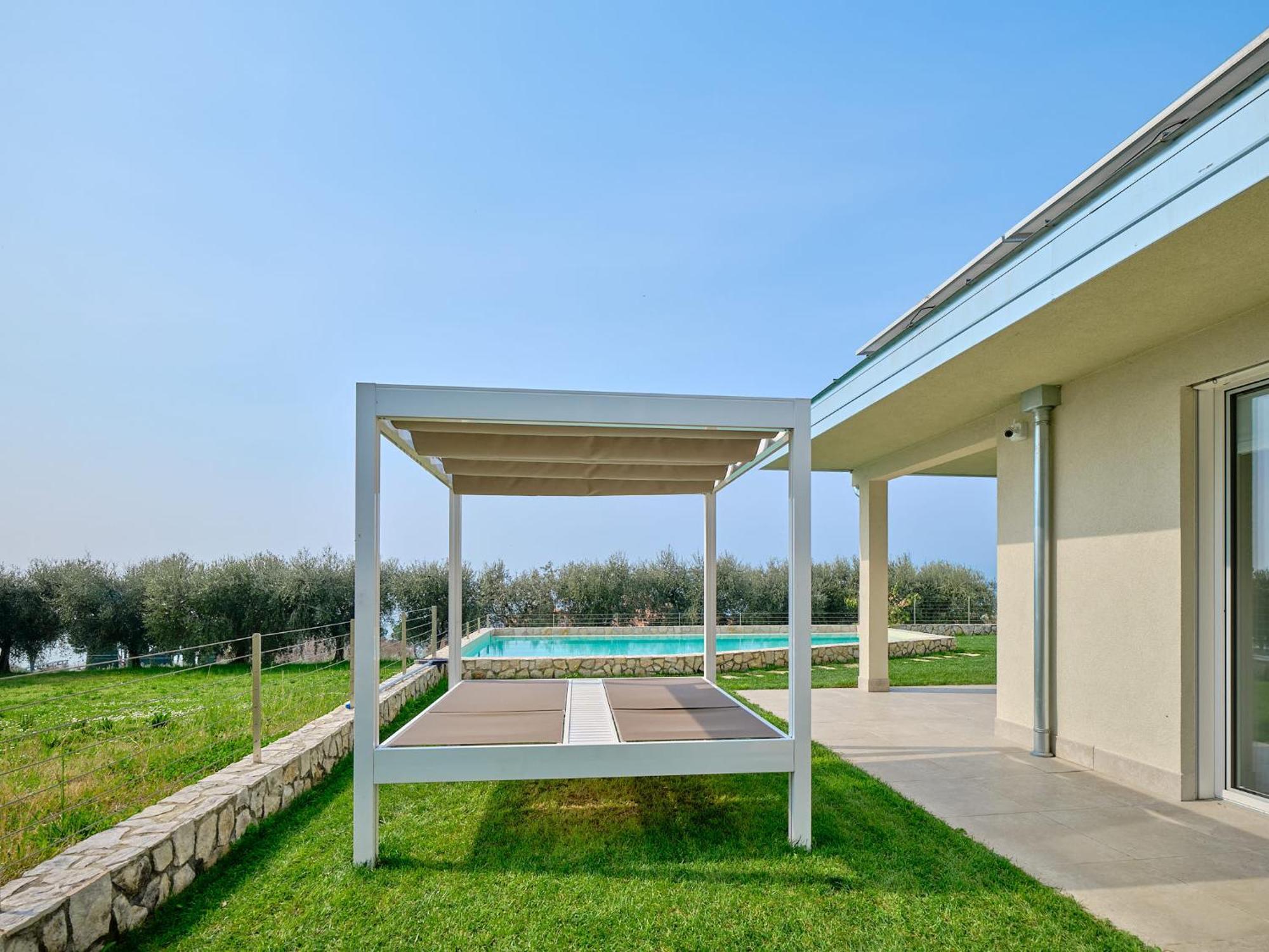 Villa Sunny Lake Suites Bardolino Exterior foto