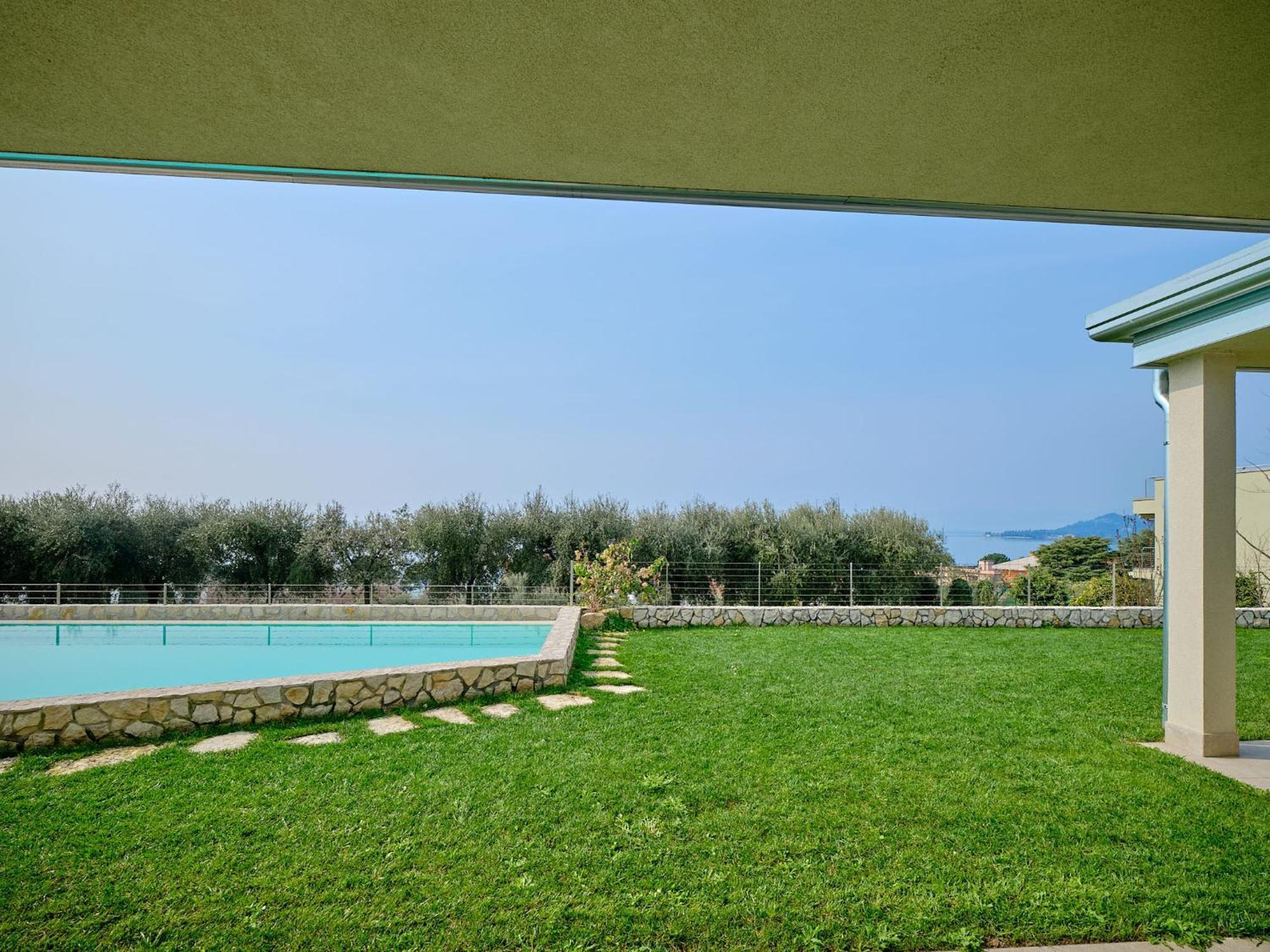 Villa Sunny Lake Suites Bardolino Exterior foto
